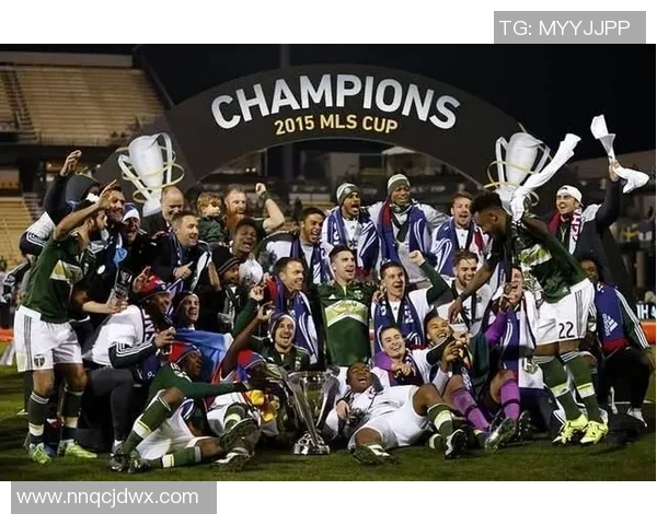 埃蒙与芬洛激战正酣谁能在这场较量中笑到最后 埃蒙与芬洛激战正酣谁能在这场较量中笑到最后